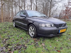 Volvo S60 - 2.4