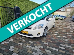 Toyota Auris - 1.8 Full Hybrid Aspirat 2011 Clima Cruise Nw Apk