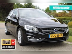 Volvo V60 - 2.0T6 AWD 306pk R-Design aut. ECC/cruise/navi/schuifdak/leer/tre