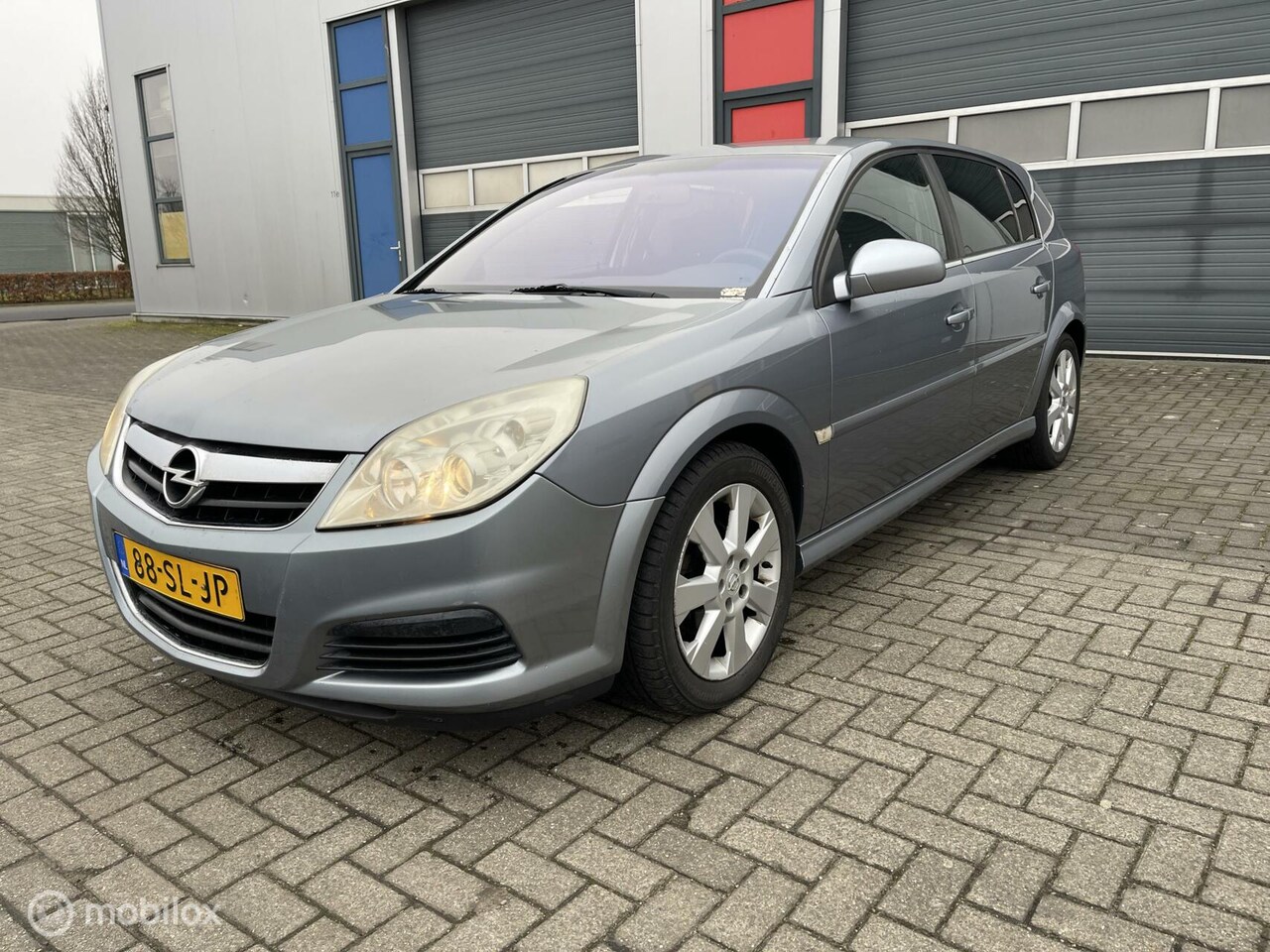 Opel Signum - 2.2 16V Automaat SW | 2006 | 155pk | Airco - AutoWereld.nl