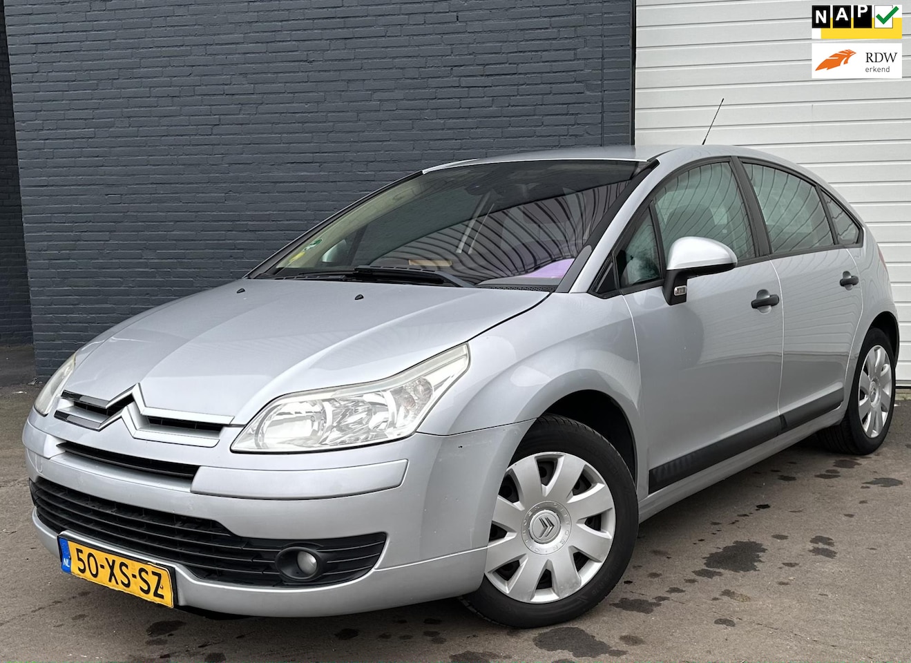 Citroën C4 - 1.6-16V Image CRUISE/CLIMA/PDC/TREKHAAK - AutoWereld.nl