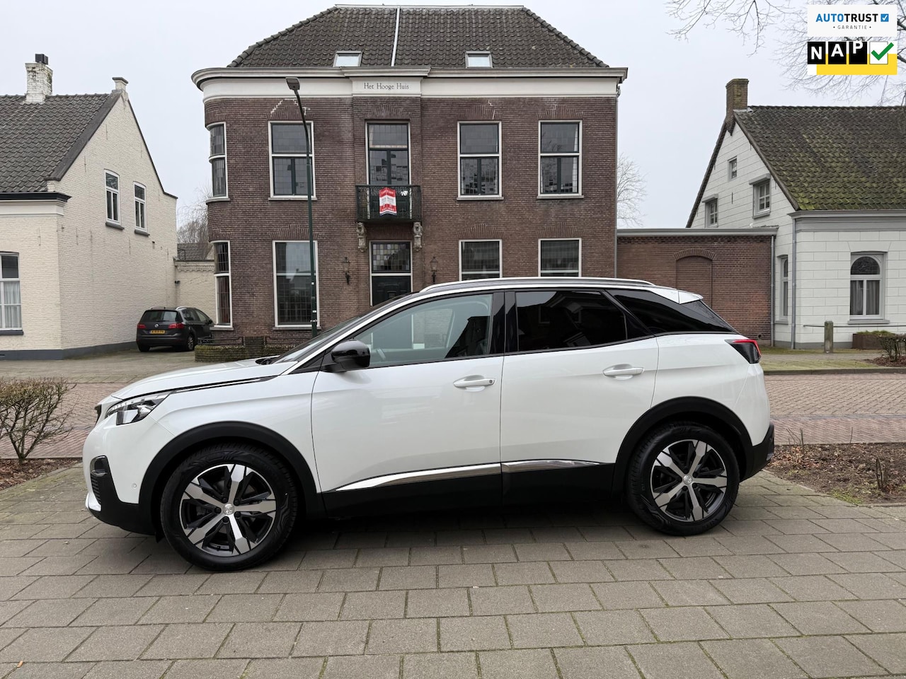 Peugeot 3008 - 1.6 e-THP GT Line 165 PK AUTOMAAT LEER DEALER ONDERHOUDEN ZEER MOOI TREKHAAK - AutoWereld.nl