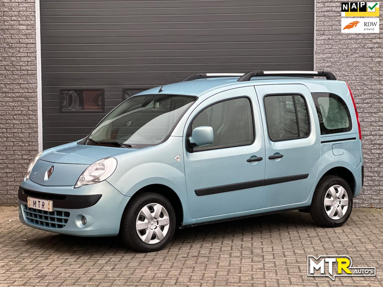 Renault Kangoo Family - 1.6-16V Expression 2e EIG.|NAP|APK - AutoWereld.nl