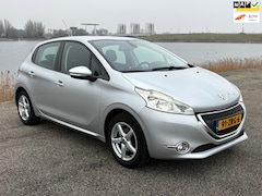 Peugeot 208 - 1.2 VTi Envy/Clima/Parksnr/NL/Apk/5DRS/Top Auto