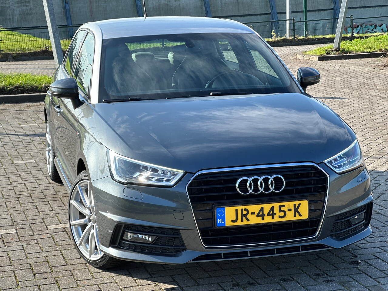 Audi A1 Sportback - 1.4 TFSI CoD Sport Pro Line S Audi A1 1.4 TFSI S-LINE 2015 UNIEKE STOELEN - AutoWereld.nl