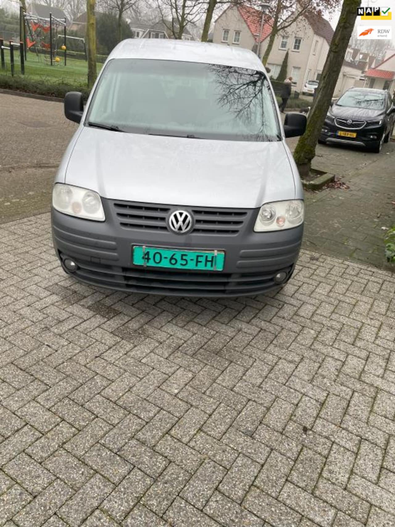 Volkswagen Caddy - 1.4 Optive 5p.personenuitvoring - AutoWereld.nl