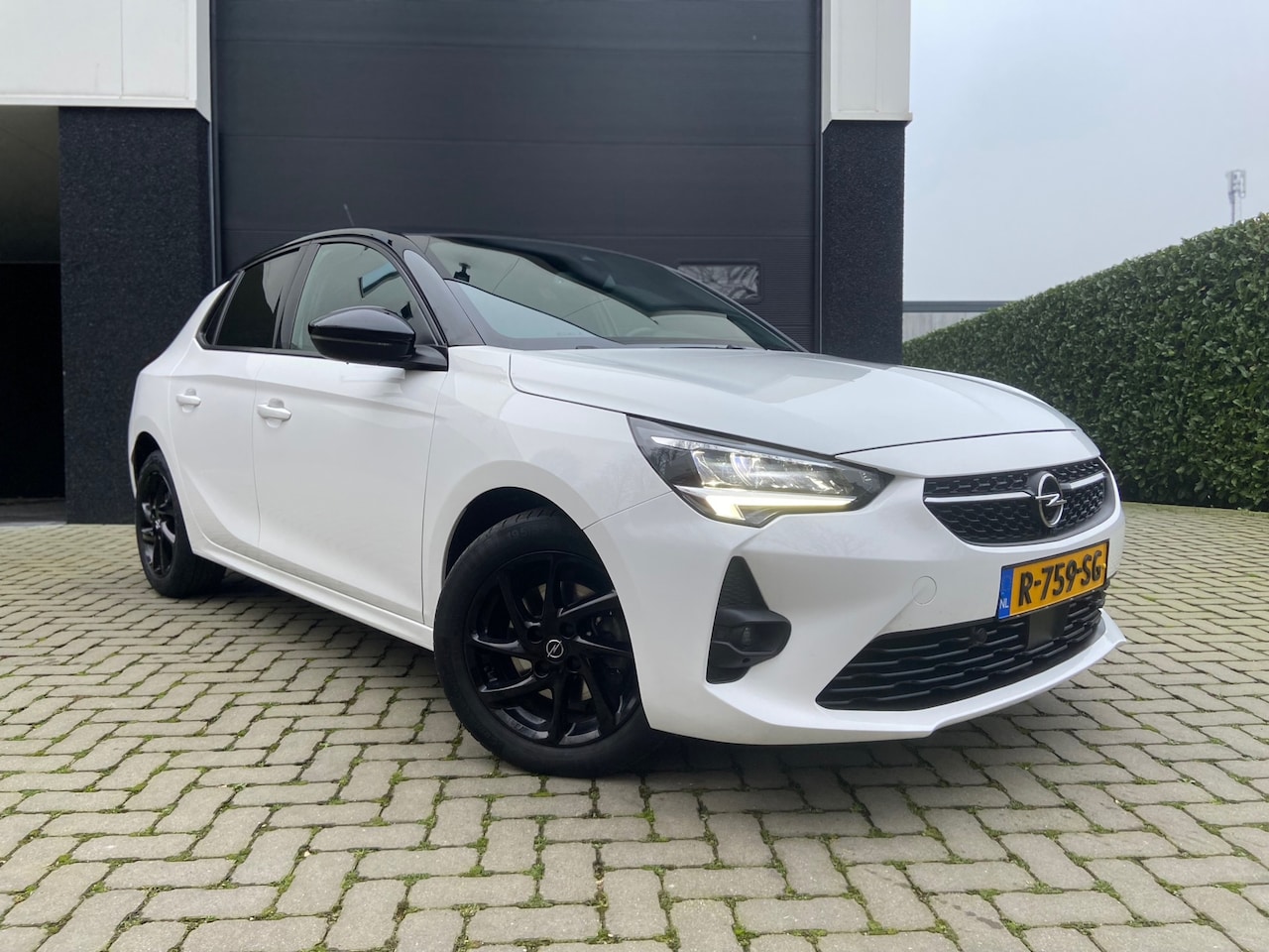 Opel Corsa - 1.2 GS Line - Winterpakket - CarPlay - Led - AutoWereld.nl