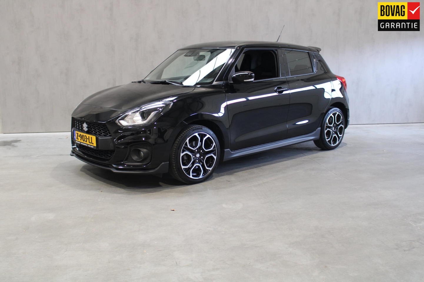 Suzuki Swift - 1.4 Sport Camera/Cruise/Navigatie 12 maanden bovag - AutoWereld.nl