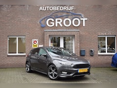 Ford Focus - 1.0 TITANIUM ST-LINE