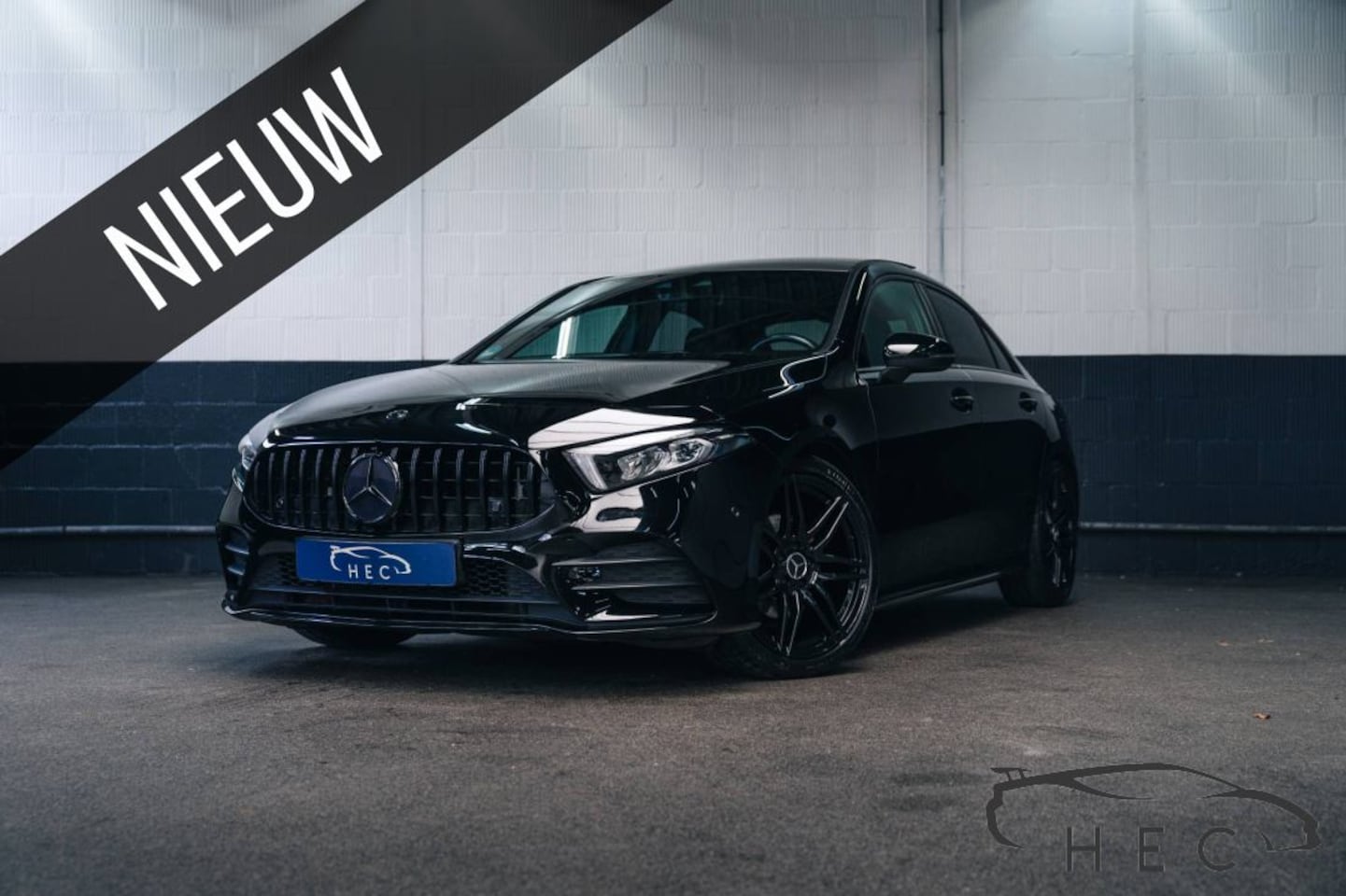 Mercedes-Benz A-klasse - 200 AMG|Pano|19"|DAB|android/Apple carplay - AutoWereld.nl