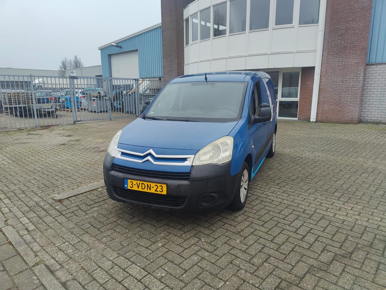 Citroën Berlingo - 1.6 HDI 500 Bj 2009 nw apk - AutoWereld.nl