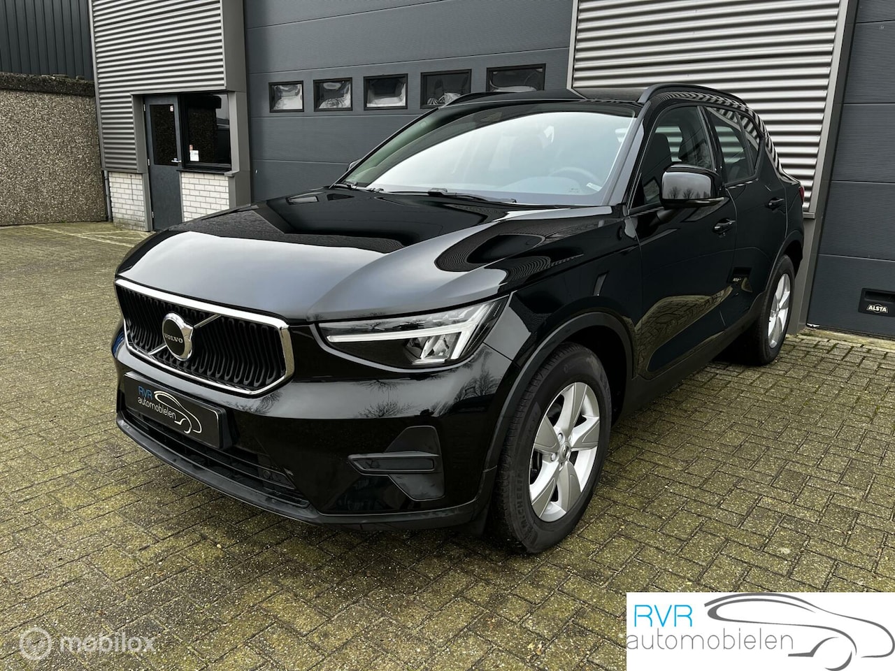 Volvo XC40 - 1.5 T2 AUTOMAAT / NAVI / CRUISE - AutoWereld.nl