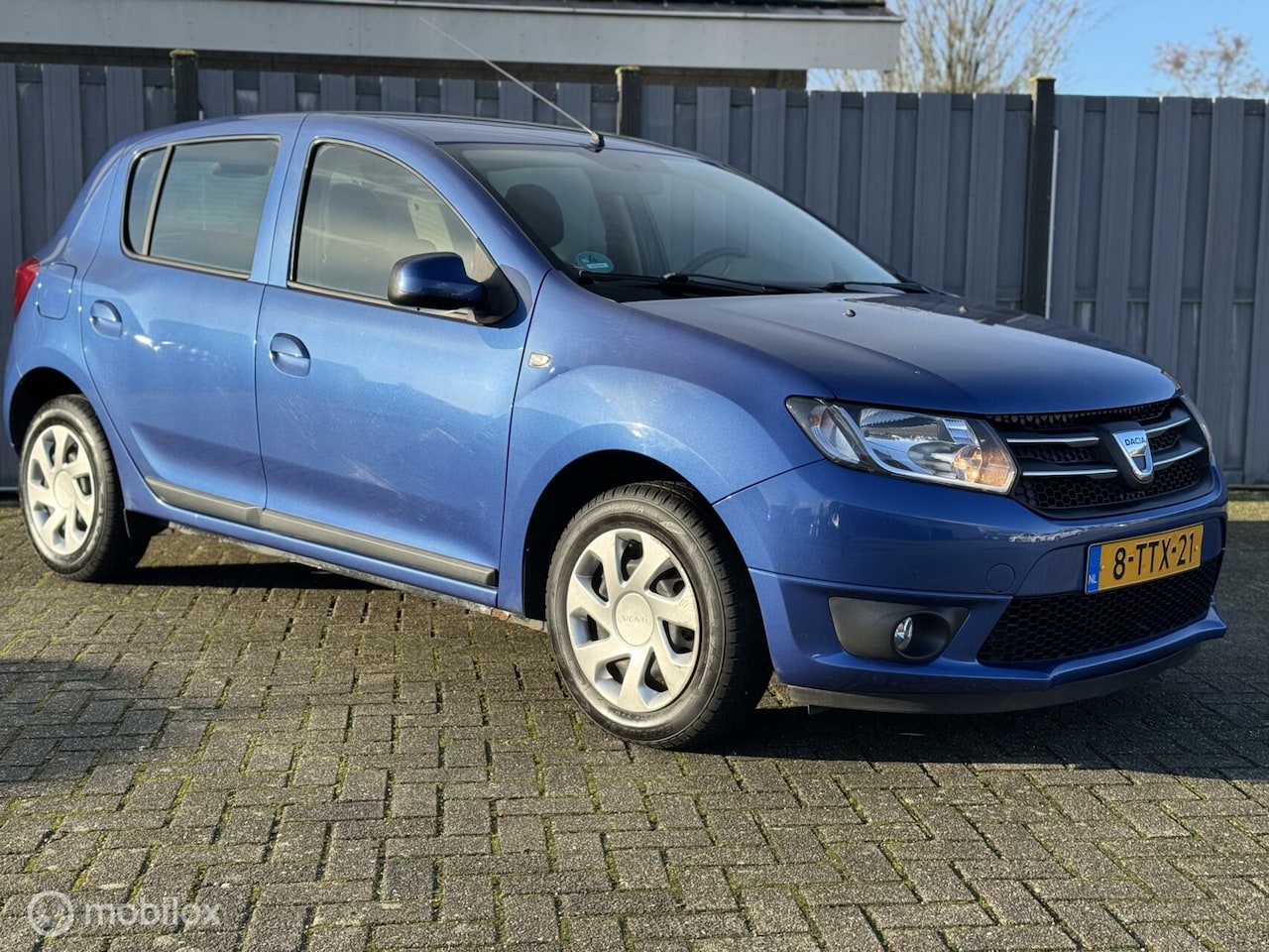 Dacia Sandero - 0.9 TCe Lauréate airco trekhaak - AutoWereld.nl