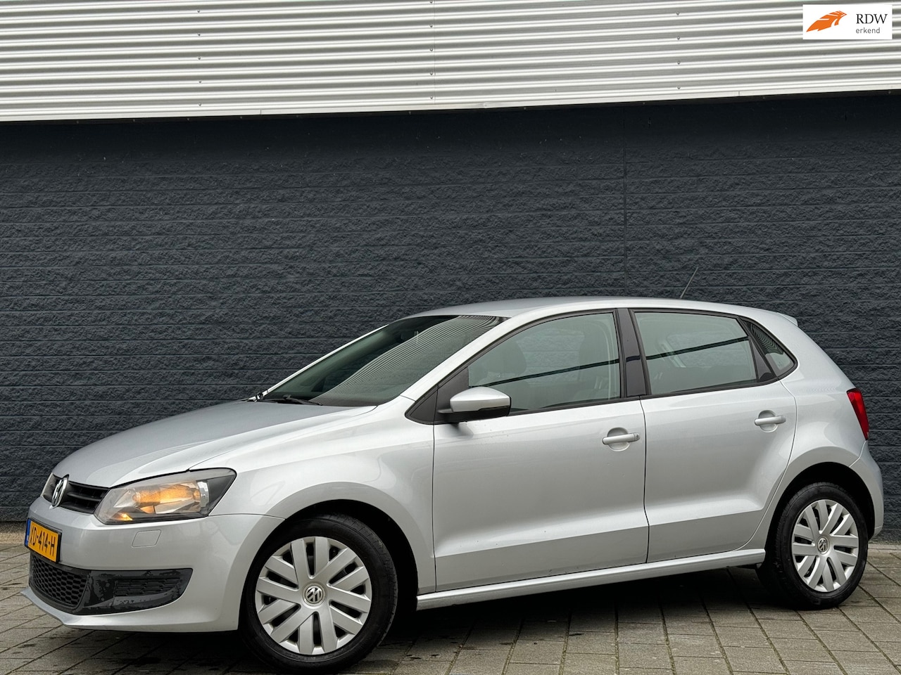 Volkswagen Polo - 1.2-12V Comfortline 5DRS AIRCO/STOELVERWARMING - AutoWereld.nl