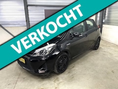 Toyota Yaris - 1.5 Full Hybrid Comfort navi 2e eigenaar airco