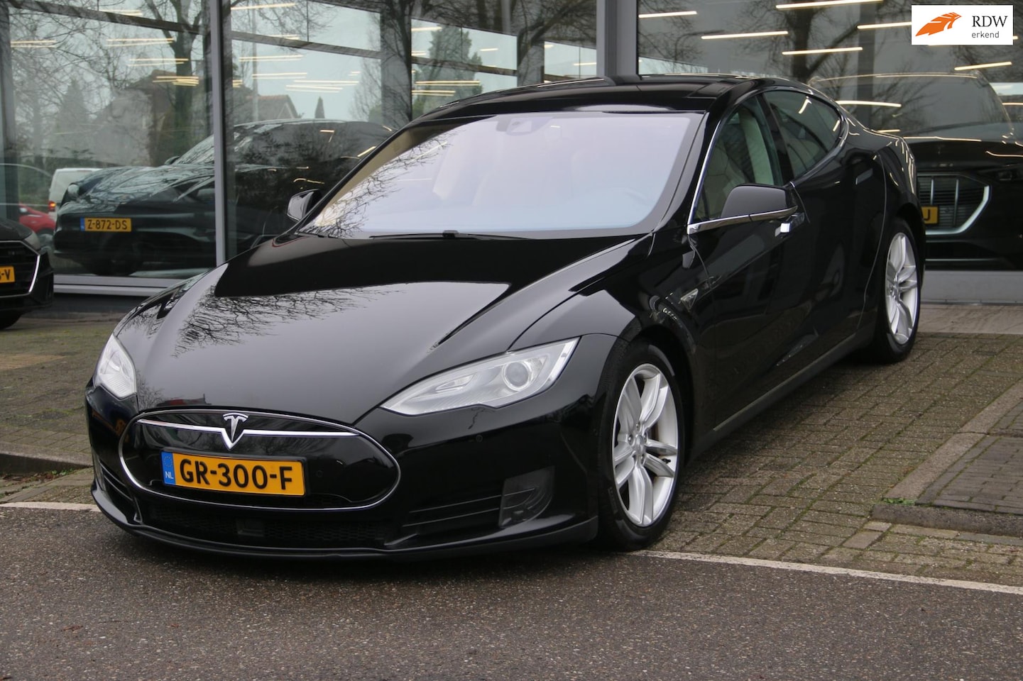 Tesla Model S - 85D Base 85D Base - AutoWereld.nl