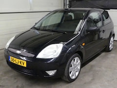 Ford Fiesta - 1.6-16V First Edit - Airco - Trekhaak - APK 2026