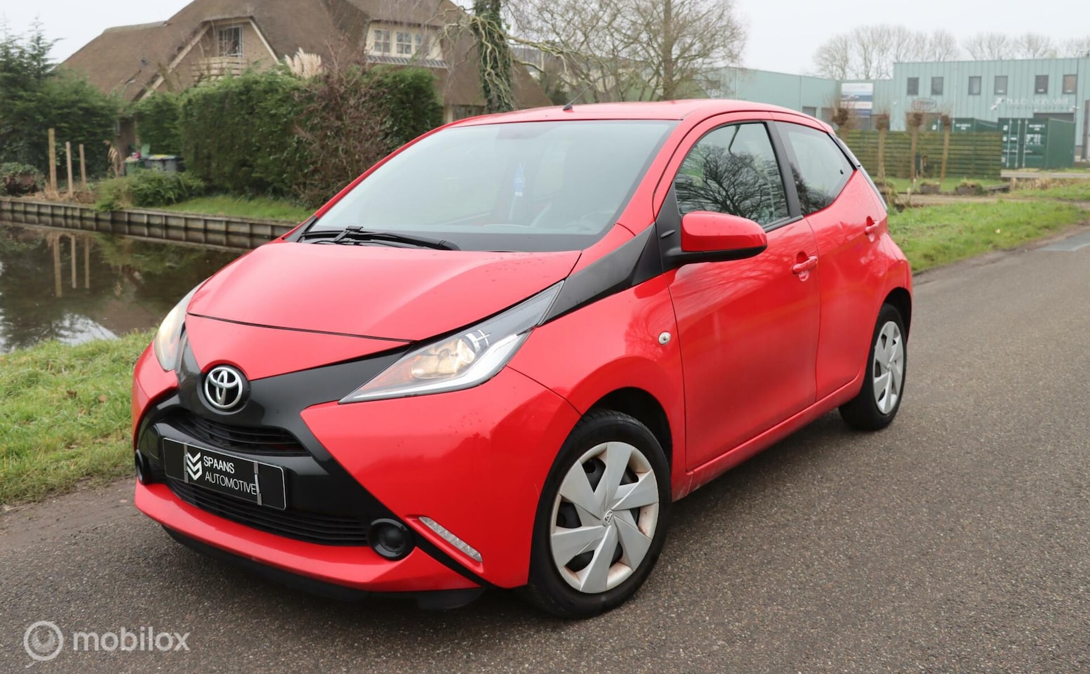 Toyota Aygo - 1.0 VVT-i x-play / Scherm / Camera / Airco - AutoWereld.nl