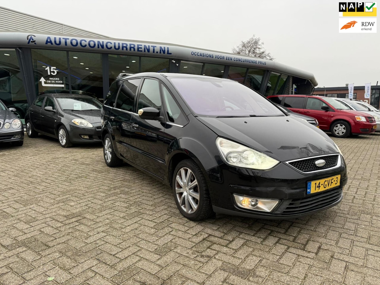 Ford Galaxy - 2.3-16V Ghia 2.3-16V Ghia, Automaat, Leder, Xenon, Nieuwe APK, Inruil mogelijk. - AutoWereld.nl