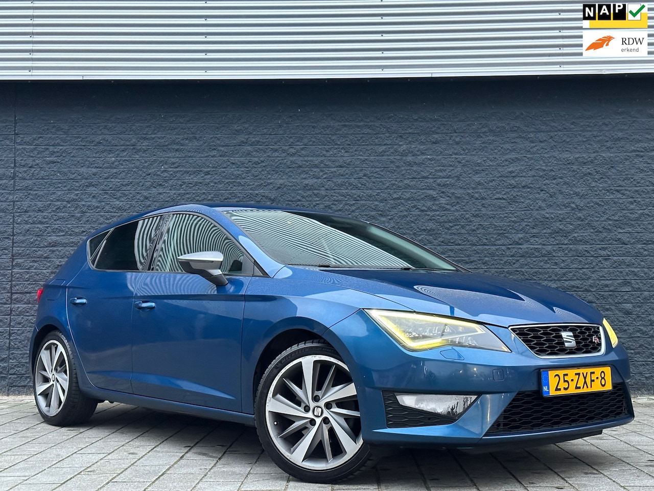 Seat Leon - 1.4 TSI FR/NAP/Led/Xenon/Leer/Trekhaak/Dealer onderhouden - AutoWereld.nl