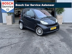 Smart Fortwo coupé - 1.0 mhd Base / NAP / AIRCO / NAVI / APK /