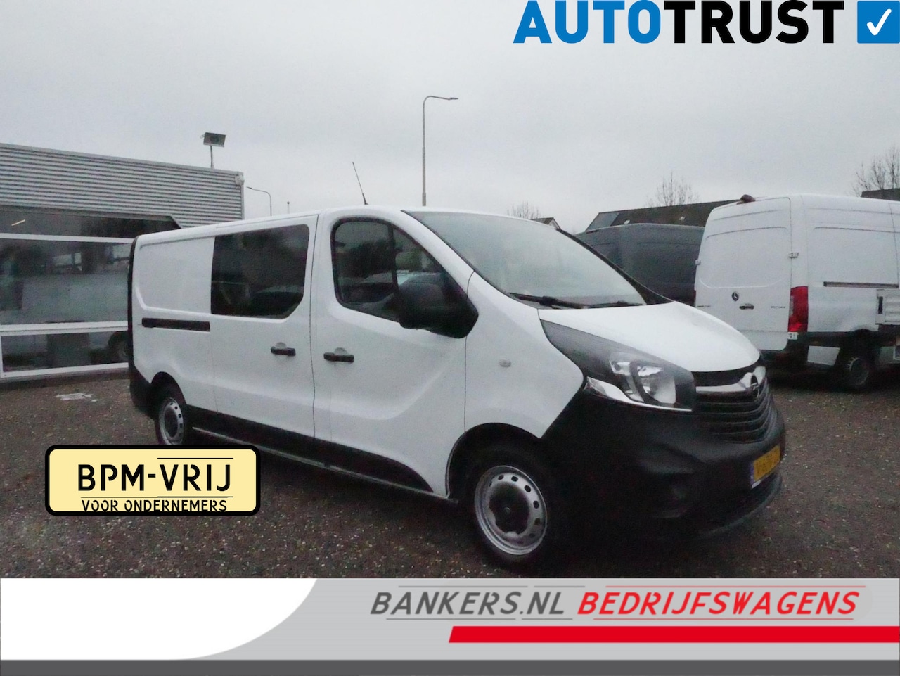 Opel Vivaro - 1.6 CDTI 95PK, L2H1, Dubbel Cabine, Airco Opel Vivaro 1.6 CDTI L2H1 DC Selection - AutoWereld.nl