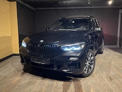 BMW X5 - xDrive45e High Executive Pano | 360 | Stuurverwarming