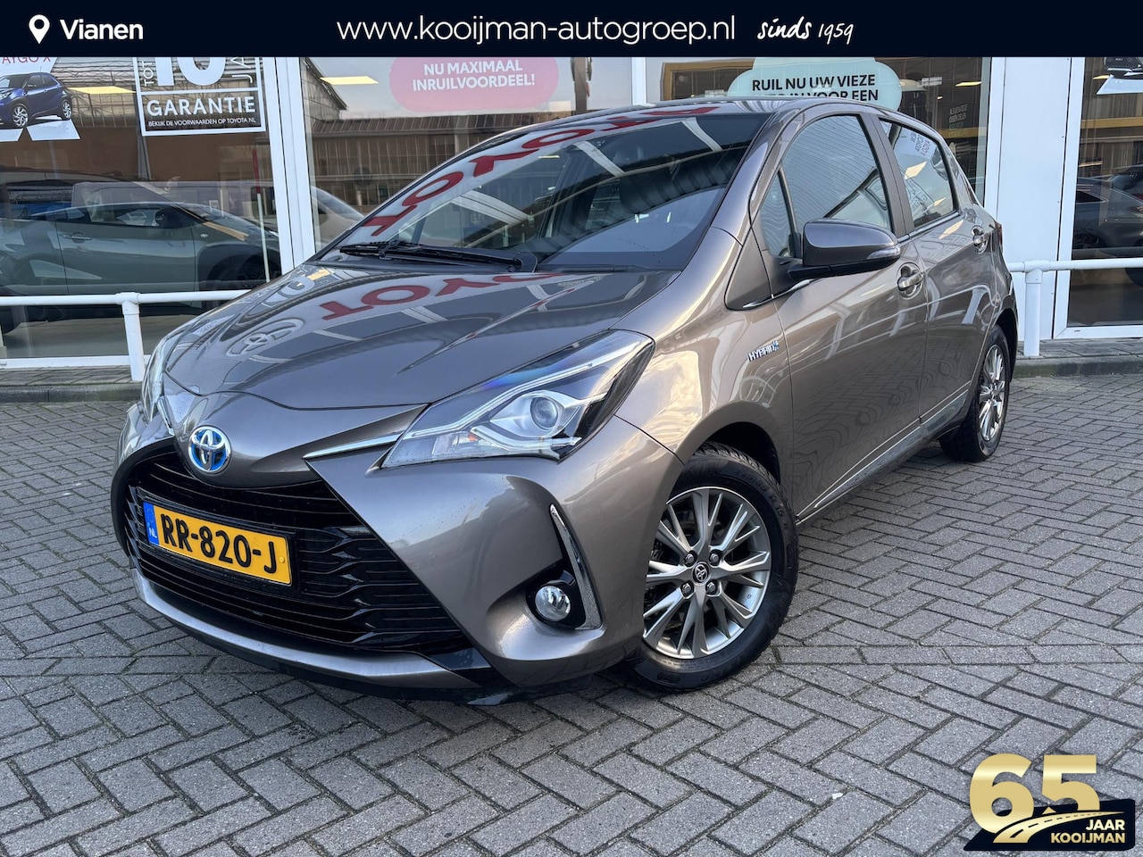 Toyota Yaris - 1.5 Hybrid Executive NL Auto slechts 20813 KM! - AutoWereld.nl