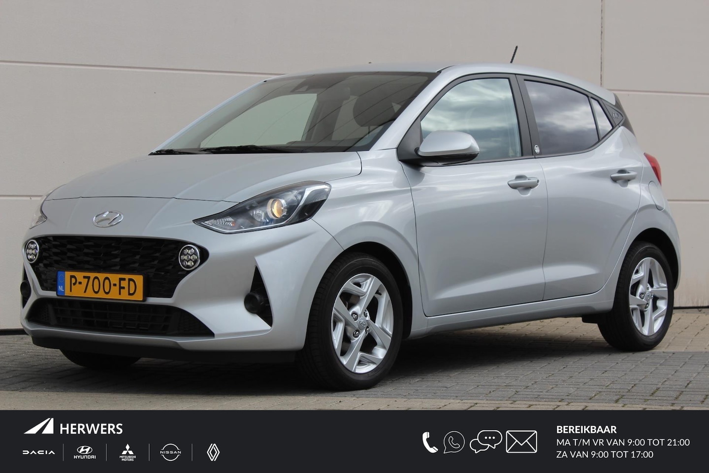 Hyundai i10 - 1.0 Comfort | Climate & Cruise Control | Navigatie via apple car play/android | Parkeersen - AutoWereld.nl