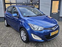 Hyundai i20 - 1.2i i-Vision *AIRCO-APK-CRUISECONTROLE