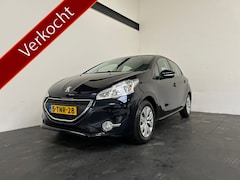 Peugeot 208 - 1.2 VTi Envy. Clima. Navi