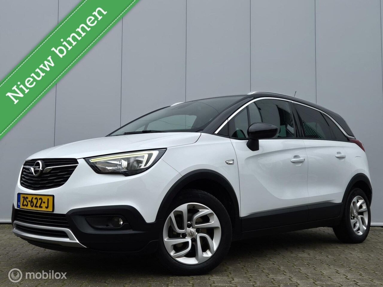 Opel Crossland X - 1.2 TURBO INNOVATION/KEYLESS/PDC/CARPLAY/NAVI/HALF LEDER/CLIMATE/TWO TONE - AutoWereld.nl