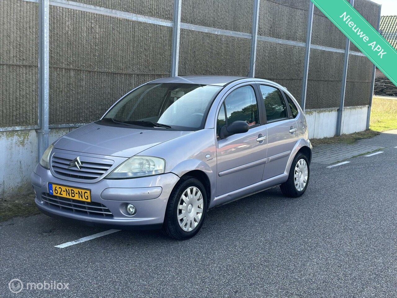 Citroën C3 - 1.4i Ligne Ambiance NAP|APK|LAGEKM - AutoWereld.nl