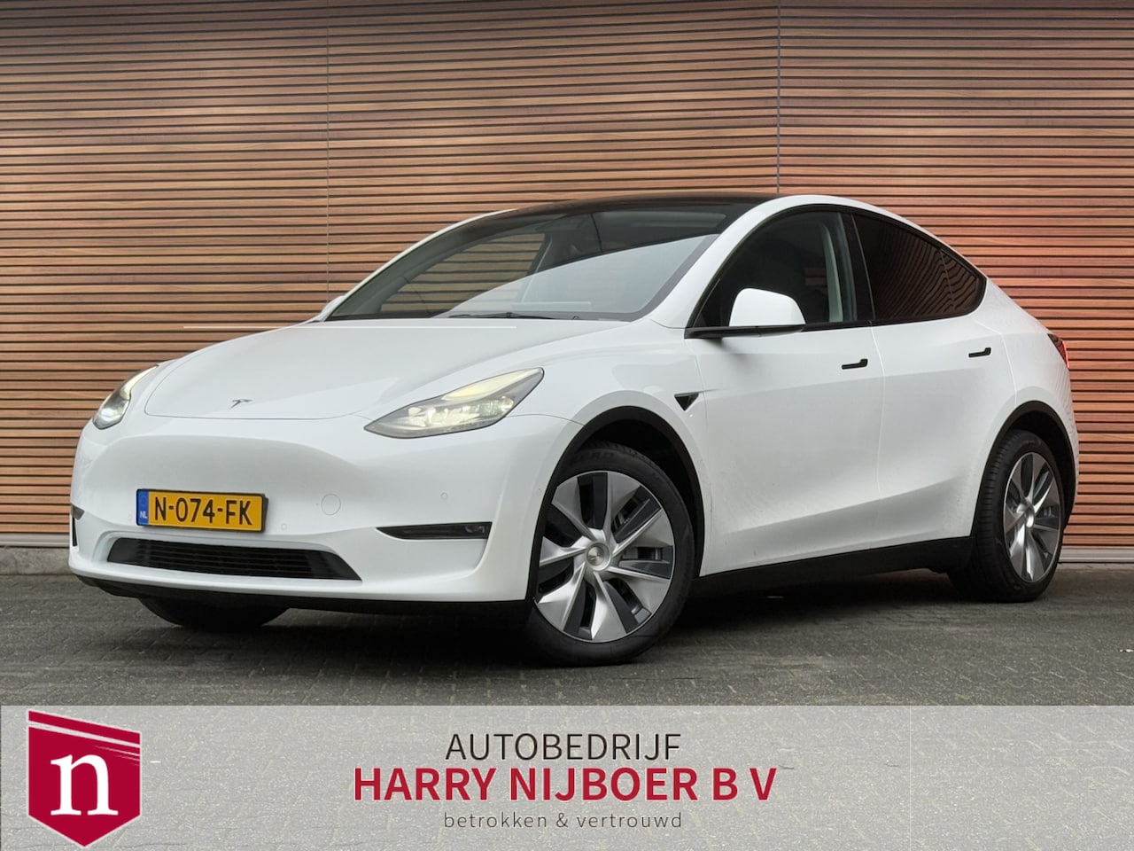 Tesla Model Y - Long Range AWD 75 kWh Navi / Clima / Lm Velgen / Leer / LED / Panodak - AutoWereld.nl