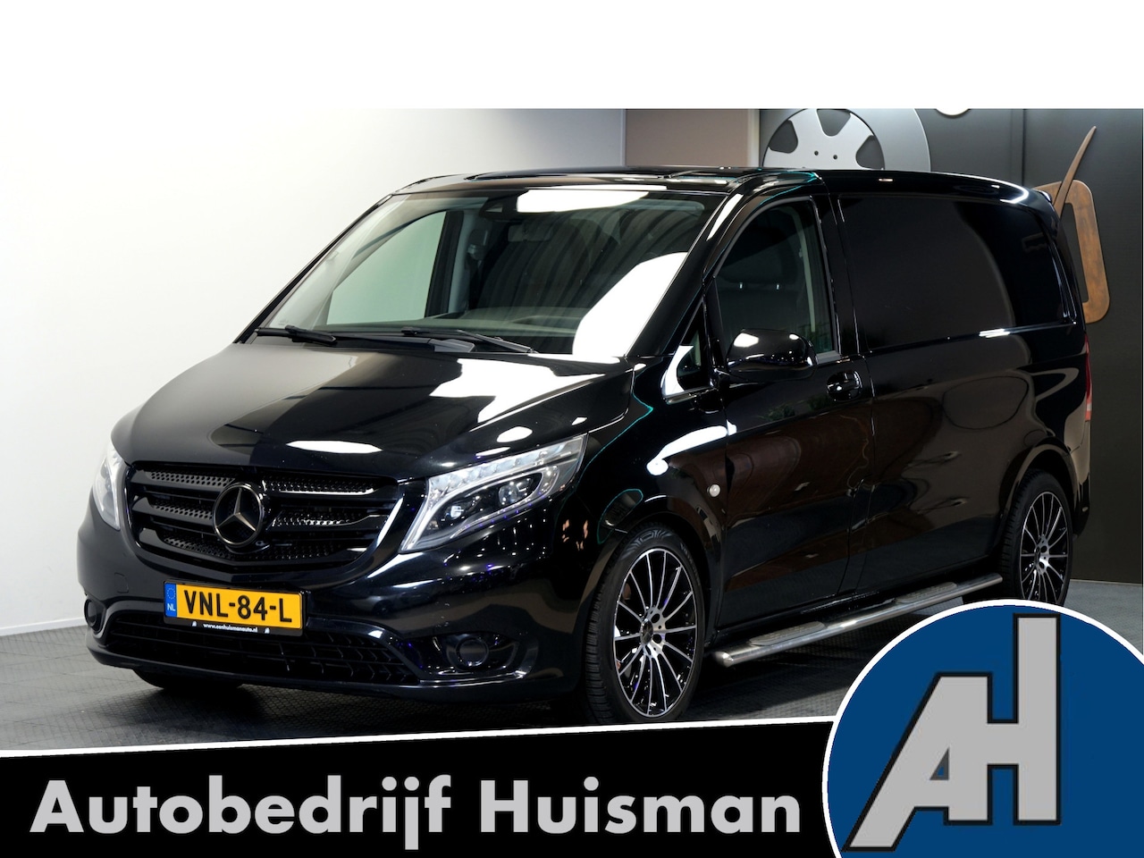 Mercedes-Benz Vito - 119 CDI BlueTEC 140kW/190pk Aut7 LED KOPLAMPEN + NAVIGATIE + CRUISE + STOELVERWARMING + AI - AutoWereld.nl