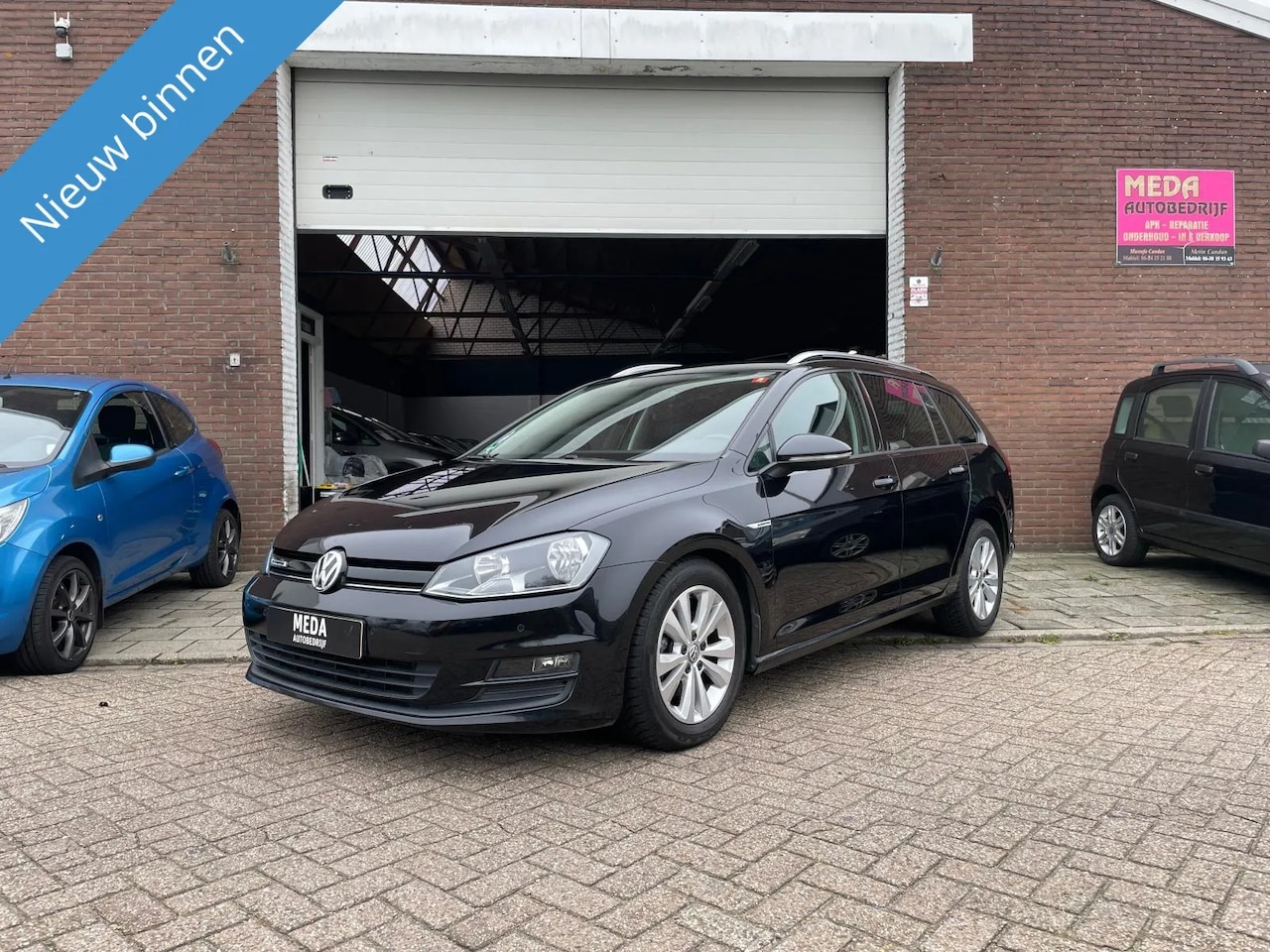 Volkswagen Golf Variant - 1.0 TSI Connected Series | Apple Carplay | Achteruitrijcamera - AutoWereld.nl