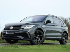 Volkswagen Tiguan - 1.5 TSI / 2x R-Line / Black Style / VC / HeadUP / H&K / 360Camera / Matrix LED / 19"