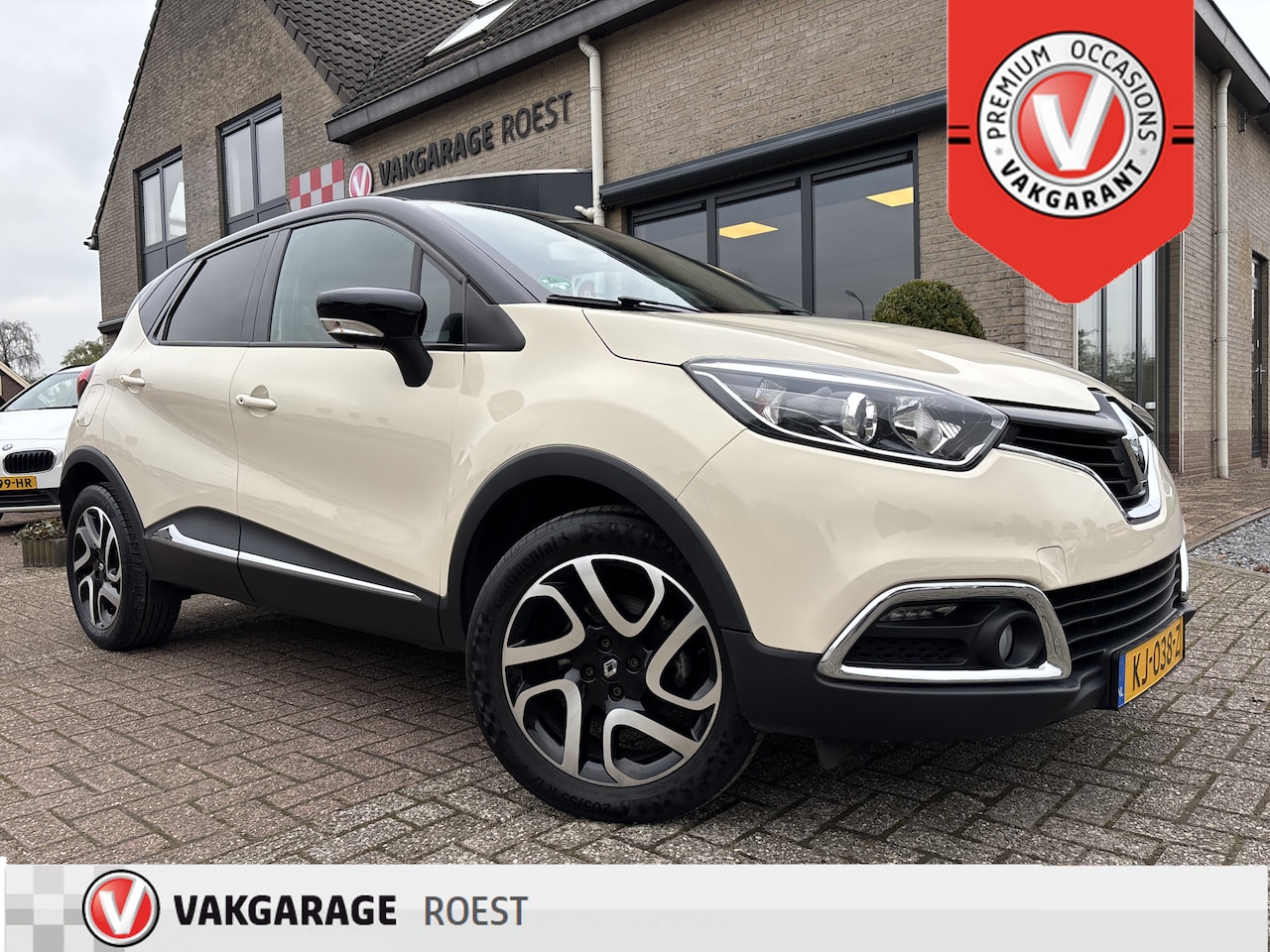 Renault Captur - 1.2 TCe Automaat Dynamique Navigatie / Trekhaak / Camera - AutoWereld.nl