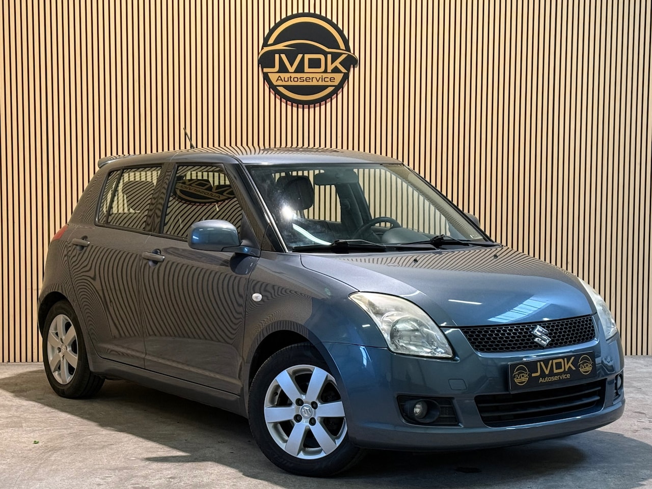 Suzuki Swift - 1.3 Shogun AIRCO, 5-DEURS, NAP, TREKHAAK - AutoWereld.nl