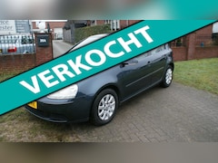 Volkswagen Golf - 1.6 FSI Comfortline