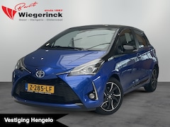 Toyota Yaris - 1.5 Hybride Bi-Tone Plus [CLIMA I CRUISE I NAVIGATIE I ALLSEASON