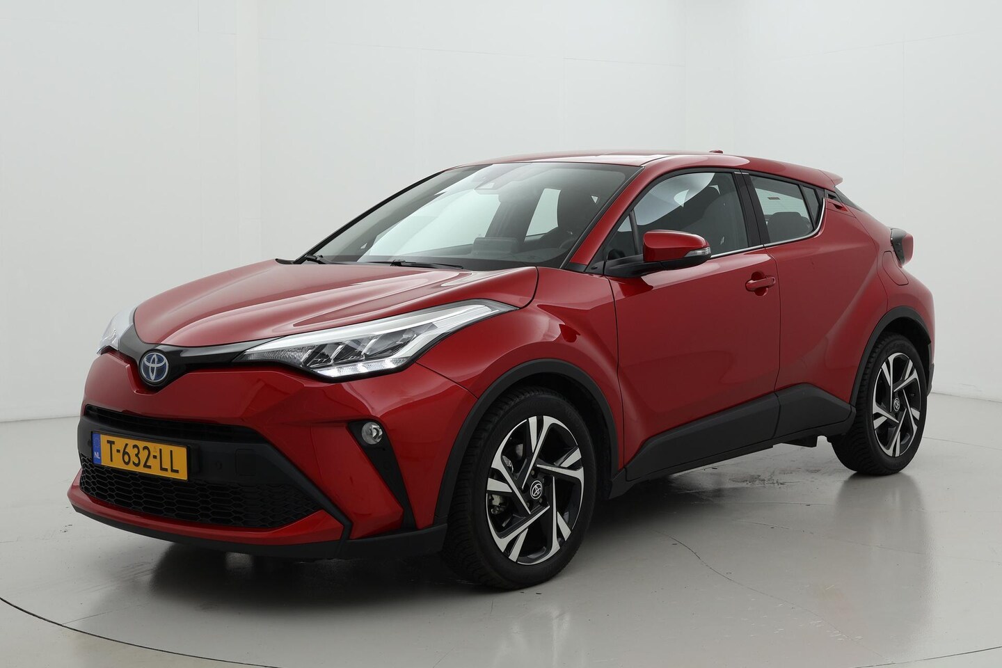 Toyota C-HR - 1.8 Hybrid Dynamic Dodehoek - AutoWereld.nl