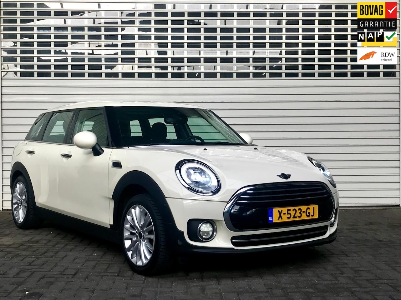 MINI Clubman - 1.5 Cooper Chili Mini 1.5 Cooper Chili - AutoWereld.nl