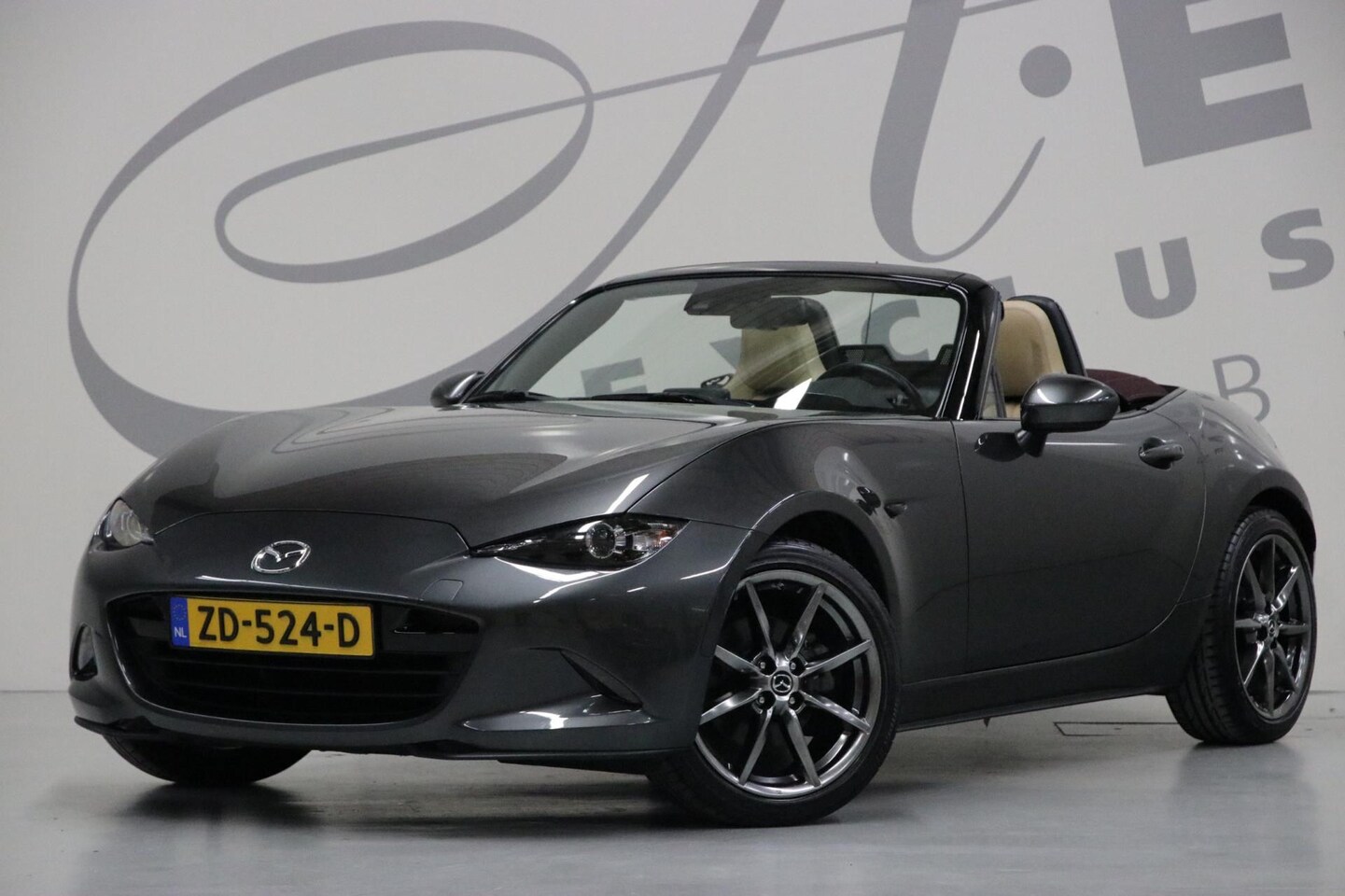 Mazda MX-5 - 2.0 SkyActiv-G 160 GT-M/ Stoelverwarming/ Camera - AutoWereld.nl