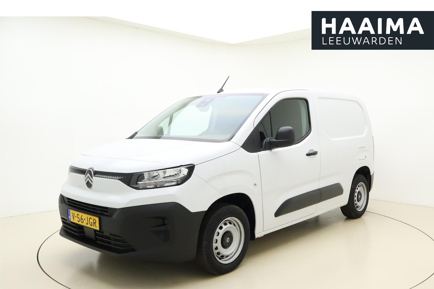 Citroën Berlingo - 1.5 BlueHDi 100 S&S L1 | NIEUW | Apple Carplay/Android Auto | Houten laadvloer | Achteruit - AutoWereld.nl