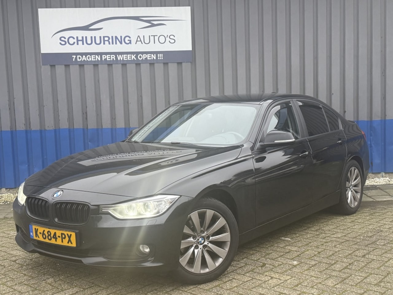 BMW 3-serie - 316i executive automaat navi - AutoWereld.nl