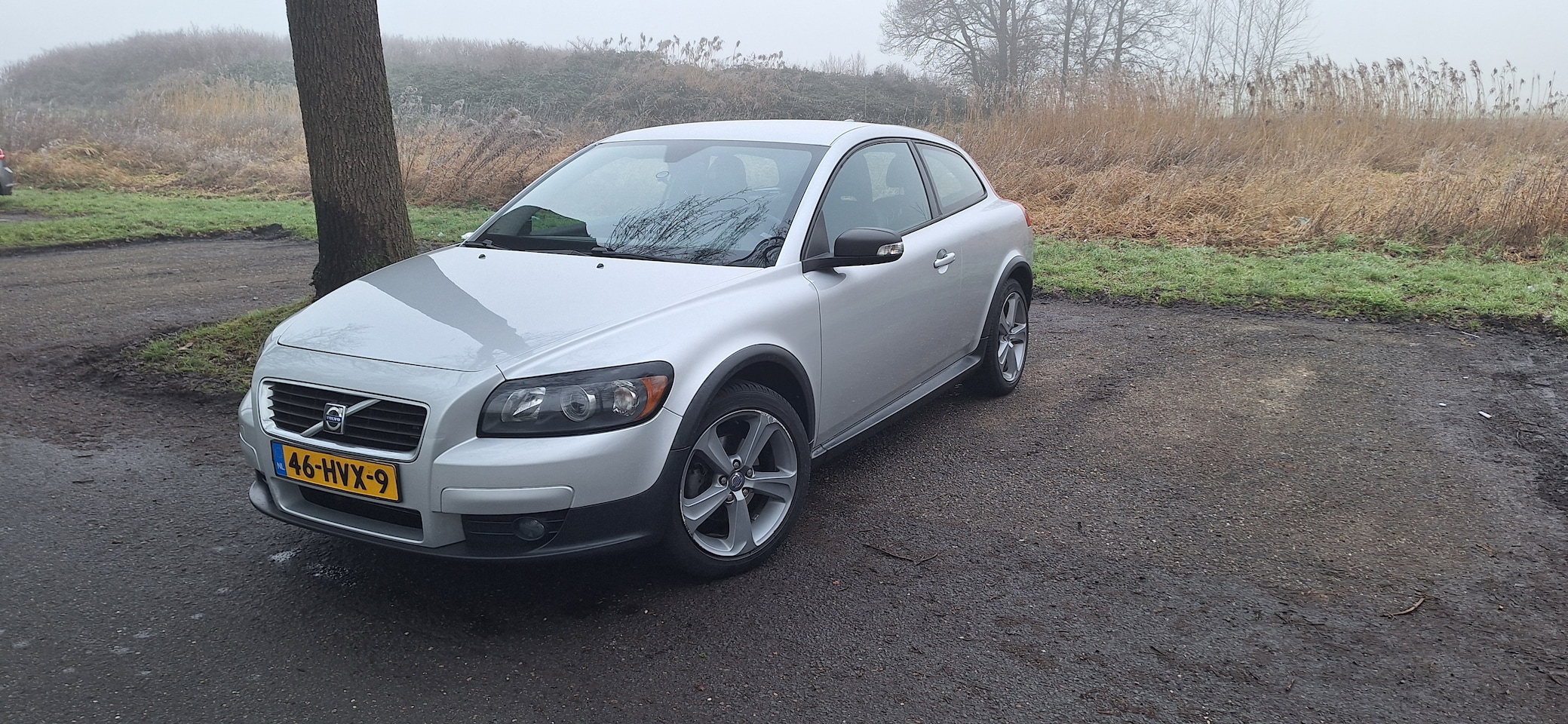 Volvo C30 - 1.6 Advantage Volvo C30 1.6 / NAP leder / LM sportvelgen - AutoWereld.nl