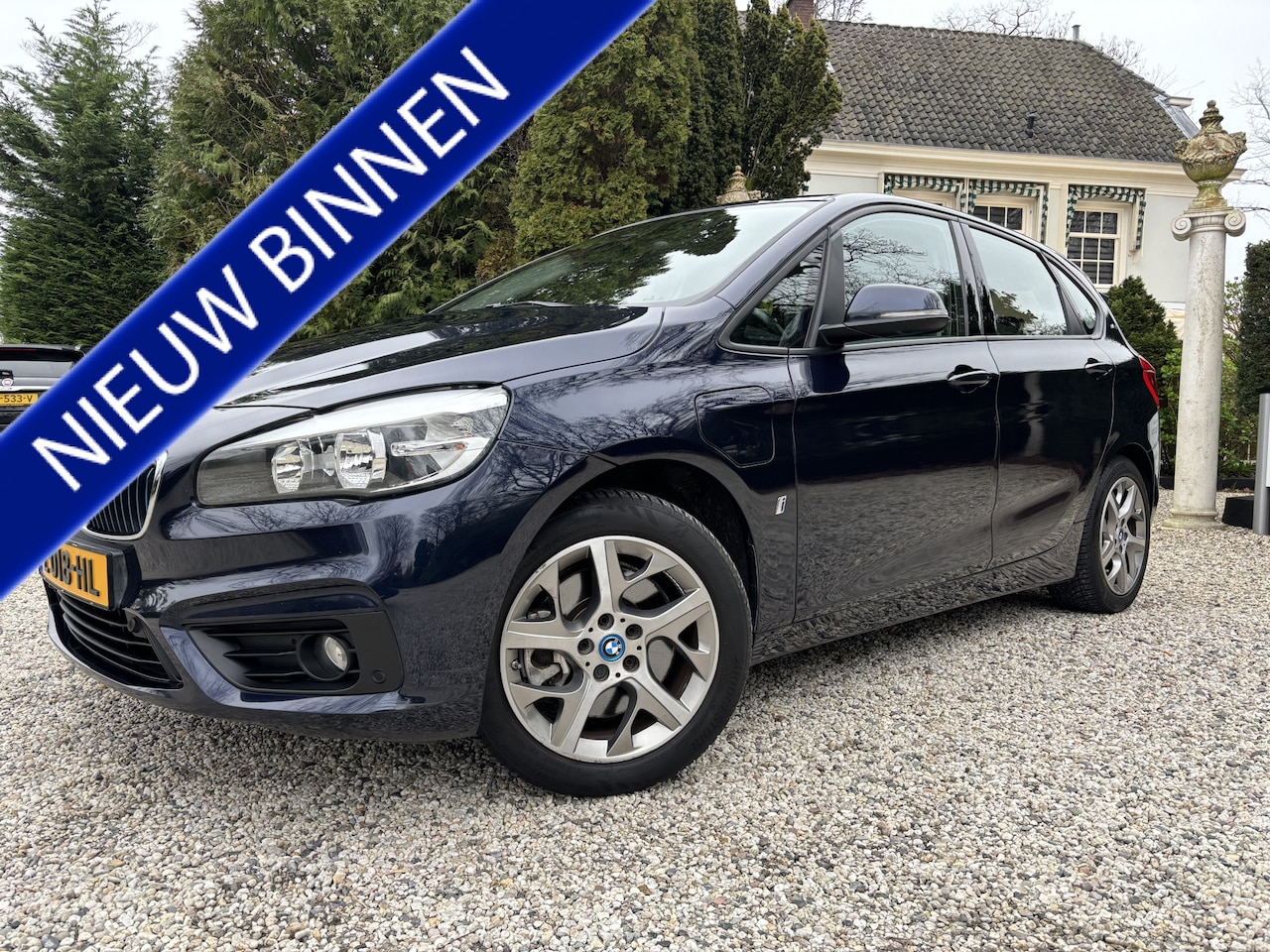 BMW 2-serie Active Tourer - 225xe iPerformance Centennial High Executive /Leder / El.Panoramadak - AutoWereld.nl