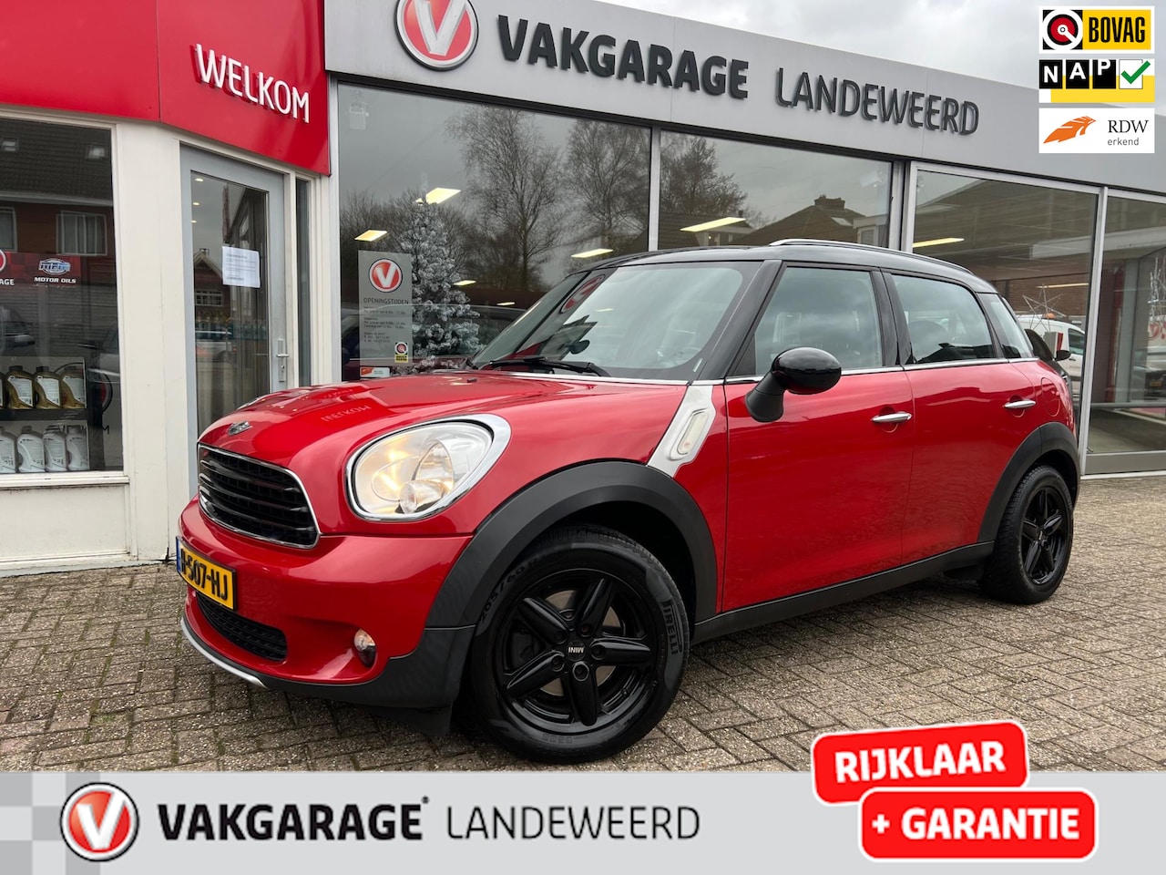 MINI Countryman - 1.6 One Chili Mini 1.6 One Chili, panodak, leder, automaat, rijklaar! - AutoWereld.nl