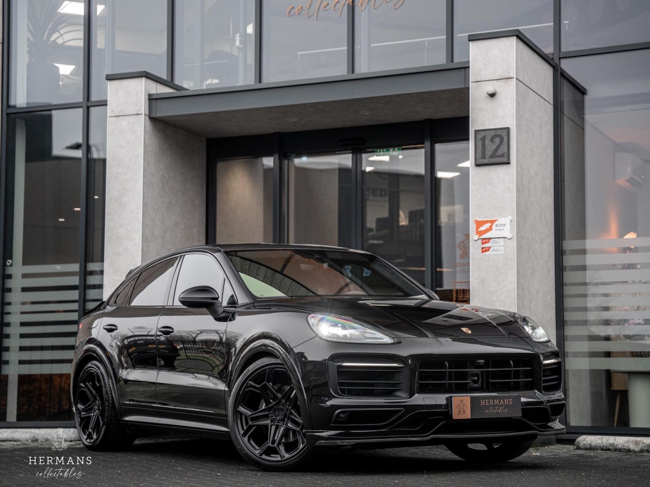 Porsche Cayenne Coupé - 3.0 E-Hybrid / TechArt / Bose / Sport-Chrono / Carbon - AutoWereld.nl